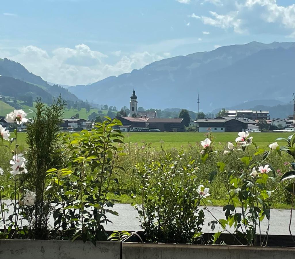 Dahoam By Tani Apartment Oberndorf in Tirol Exterior photo